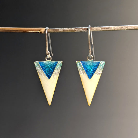 Boucles d’oreilles triangle bleu en argent - Mary D. Joaillerie