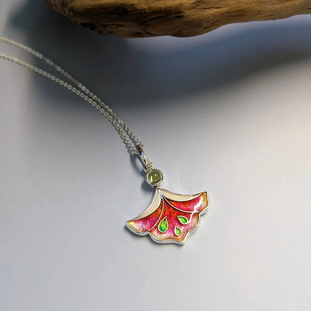 Pendentif en argent floral rose et péridot Mary D. Joaillerie