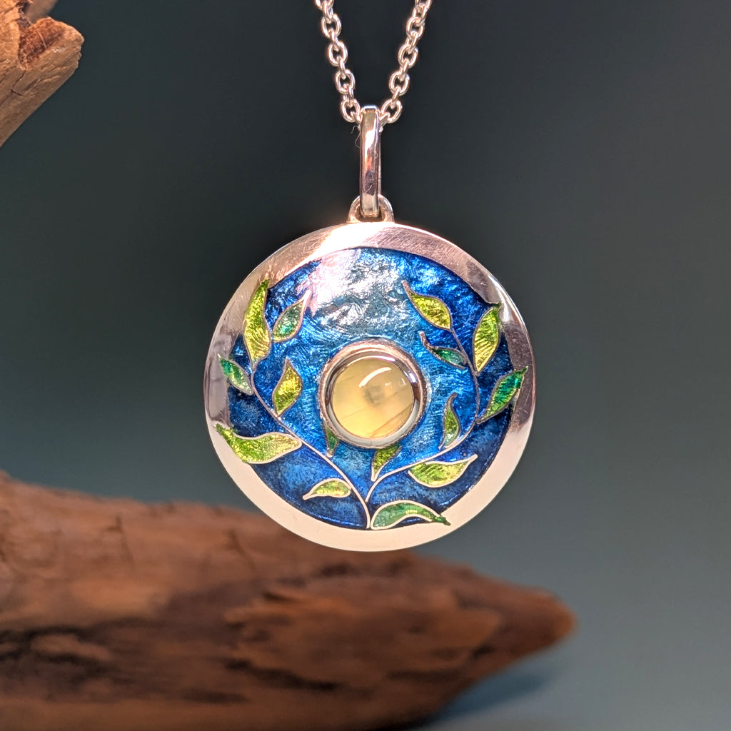 Pendentif nuit en argent et prehnite - Mary D. Joaillerie