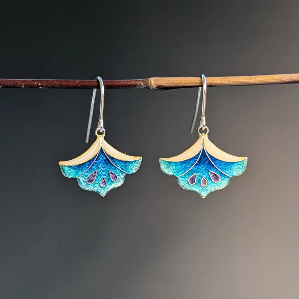 Boucles d’oreilles Fleurs précieuses en argent et émail Mary D. Joaillerie